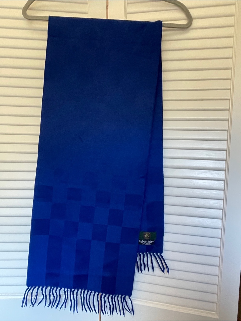 Club Room 100% Wool Royal Blue Men's Scarf with Subtle Check Pattern